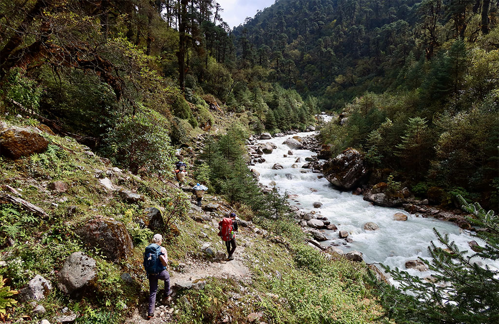 The Kanchenjunga Trek: A remote Photographer's Paradise trek in Nepal