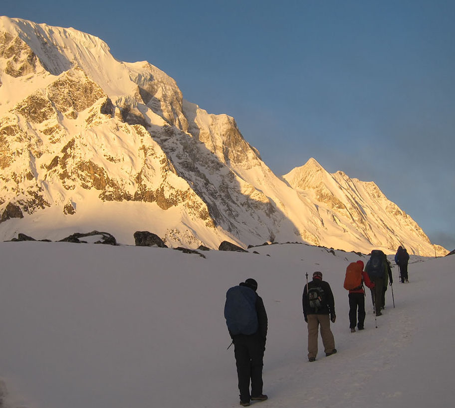 Manaslu Circuit Trek Package – 20 Days Adventure with Expert Guides