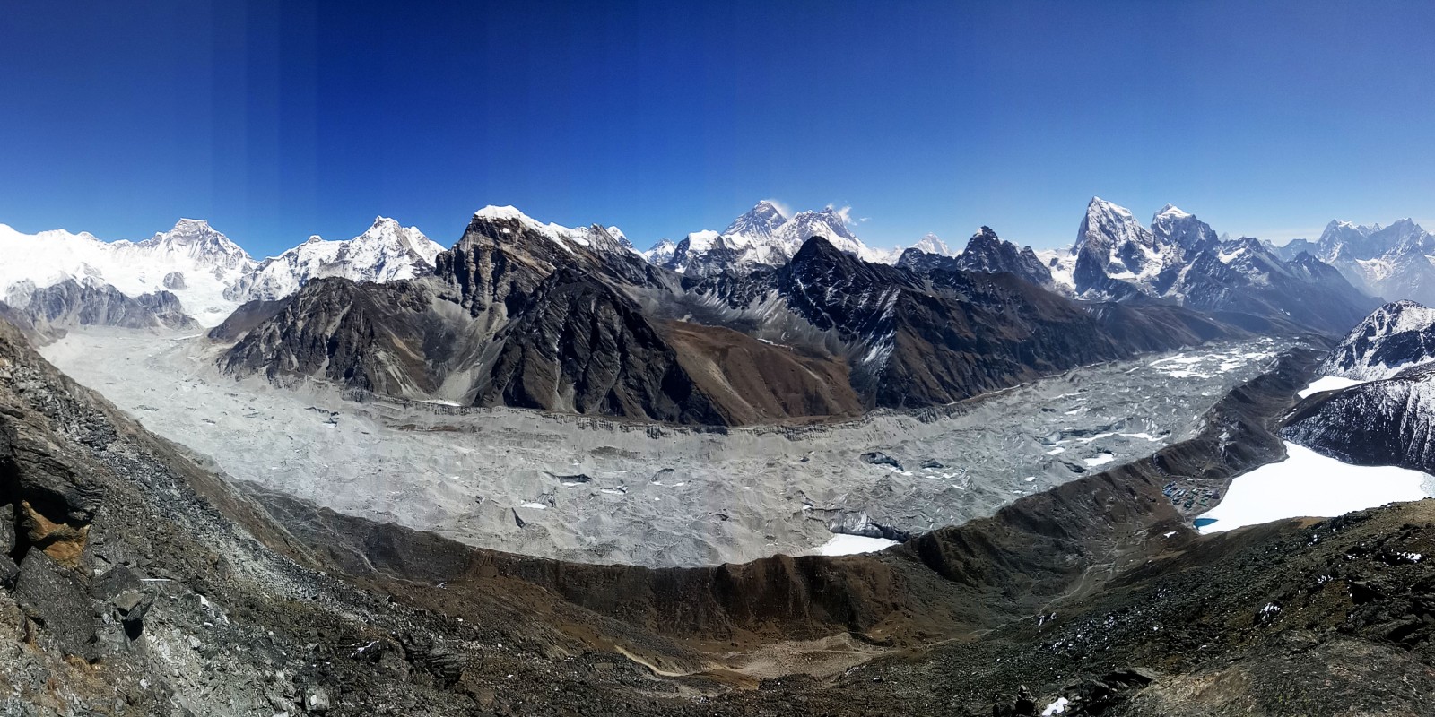 Everest Three Passes Trek 22 Days