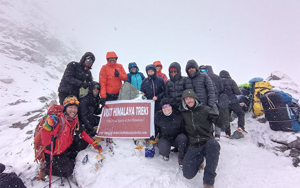 Everest Three high Passes Trek Chola Pass