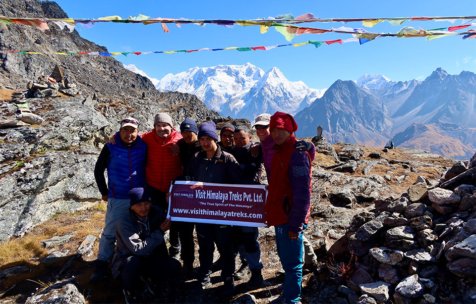 Kanchenjunga Circuit Trekking 