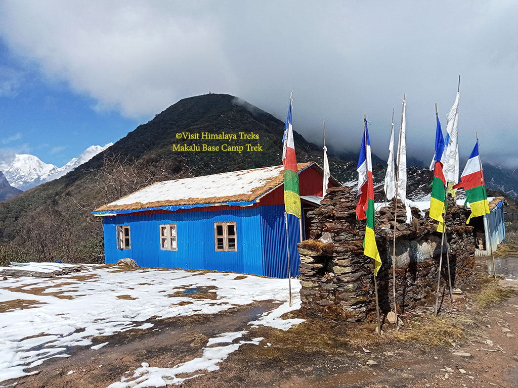 Local tea House at Khongma Danda Makalu Base Camp Trek