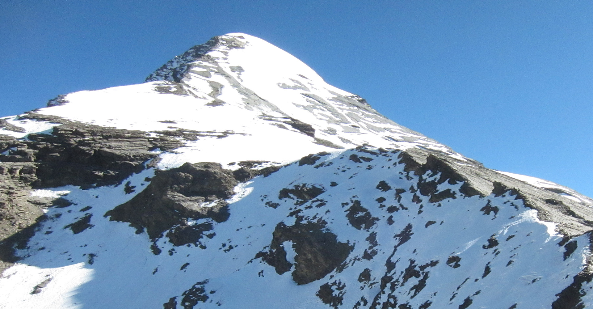 Pisang Peak Climbing Trip In Nepal